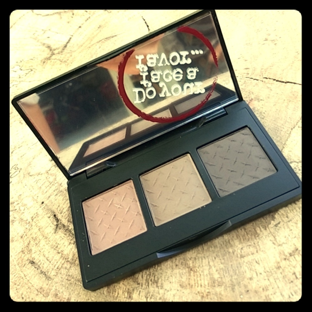 The BrowGal duo